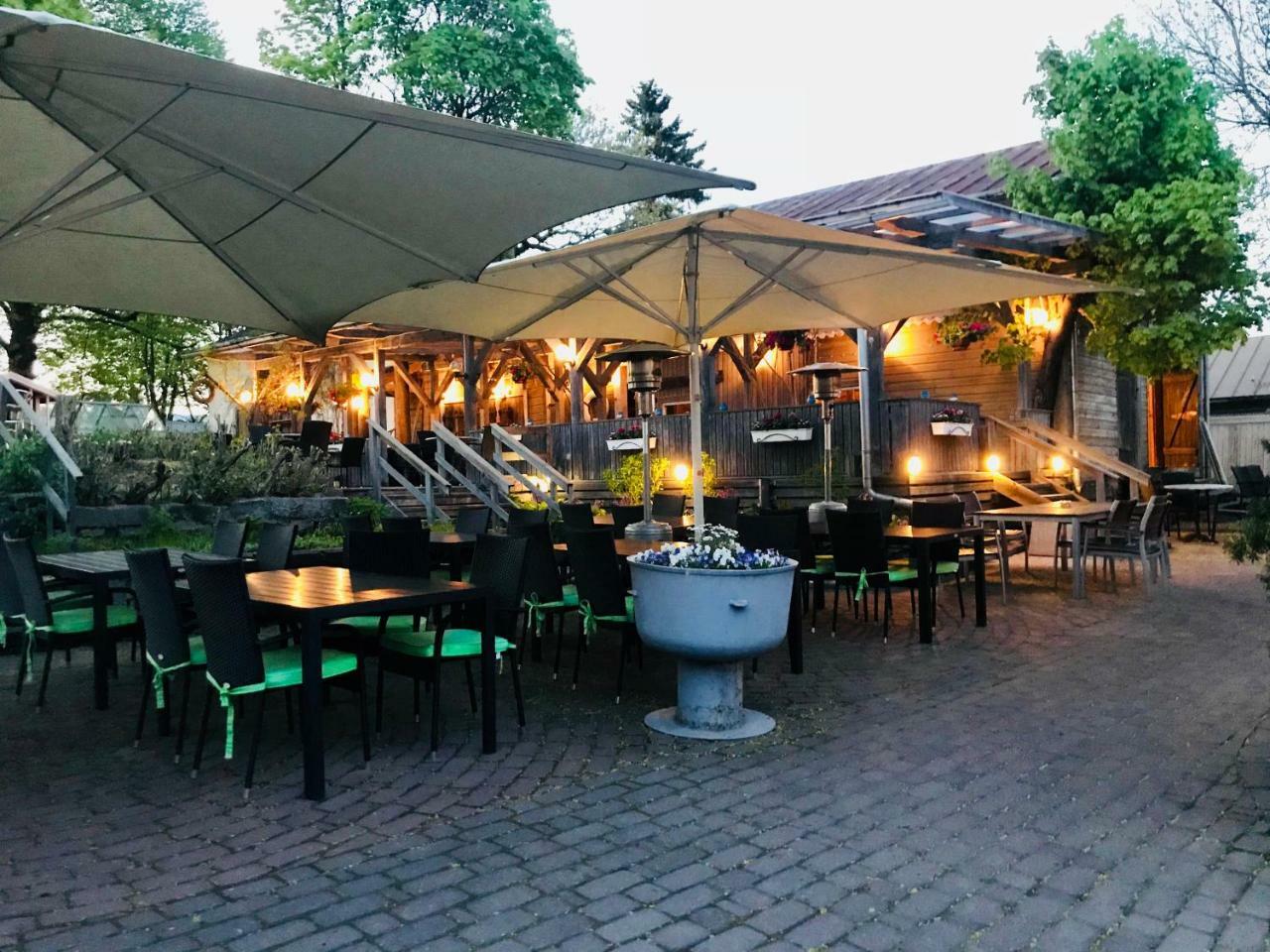 Gasthaus Pooki Уусикаупунки Экстерьер фото